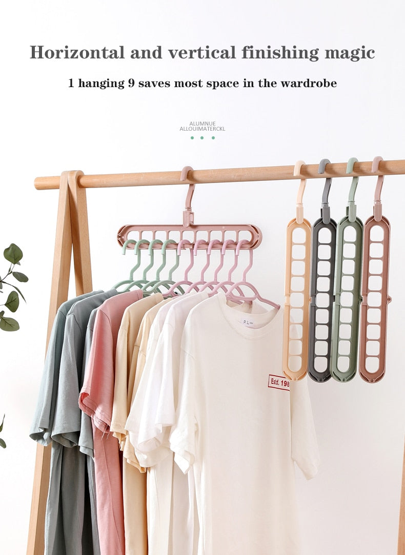 Clothes hanger closet organizer